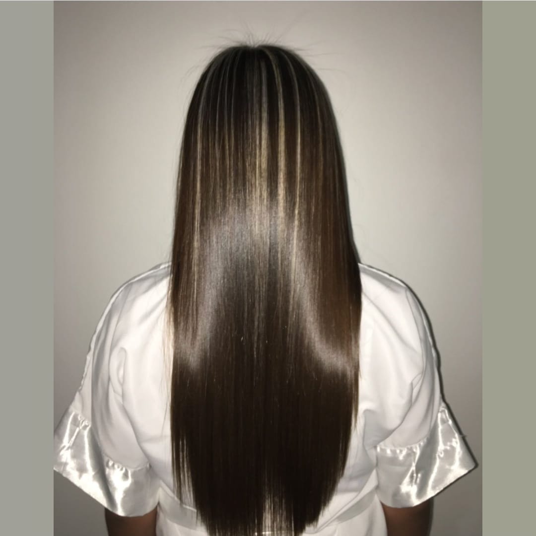 Reserva tu alisado permanente a domicilio